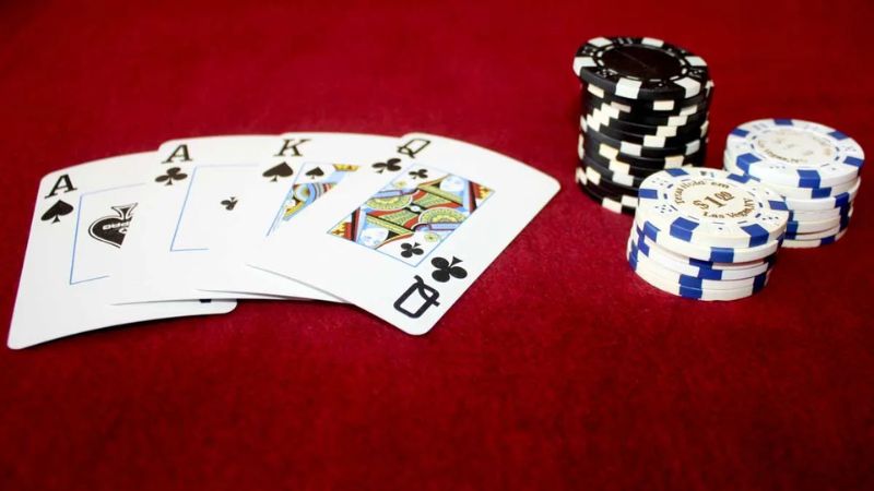 Cách chơi Omaha Poker cho người mới